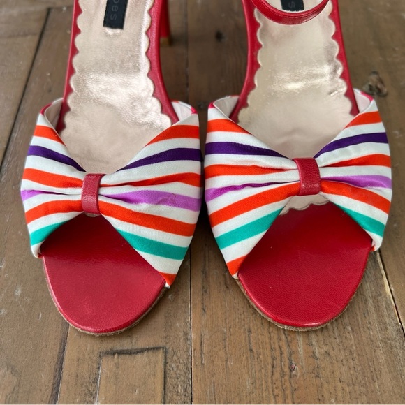 Marc Jacob’s candy stripe buckle strap high heels women’s 7.5 - Picture 2 of 12